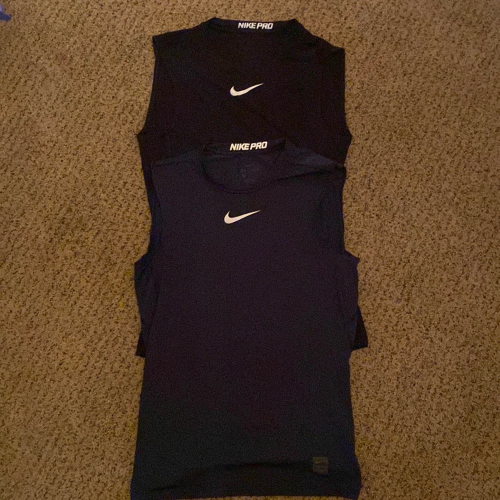 Mens Nike Pro DriFit Size Medium Sleeveless Tanks
